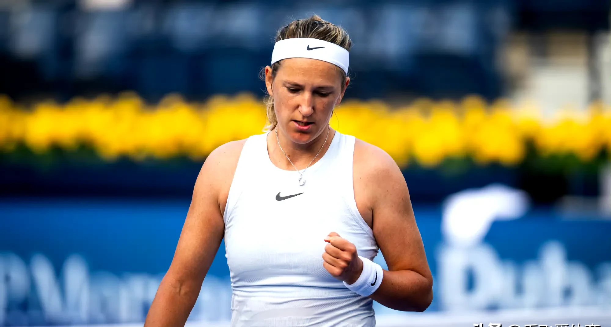 爱游戏官方下载-阿扎伦卡重返赛场，夺冠首场状态出色，巴塞罗那观众沸腾！比赛高潮迭起的简单介绍